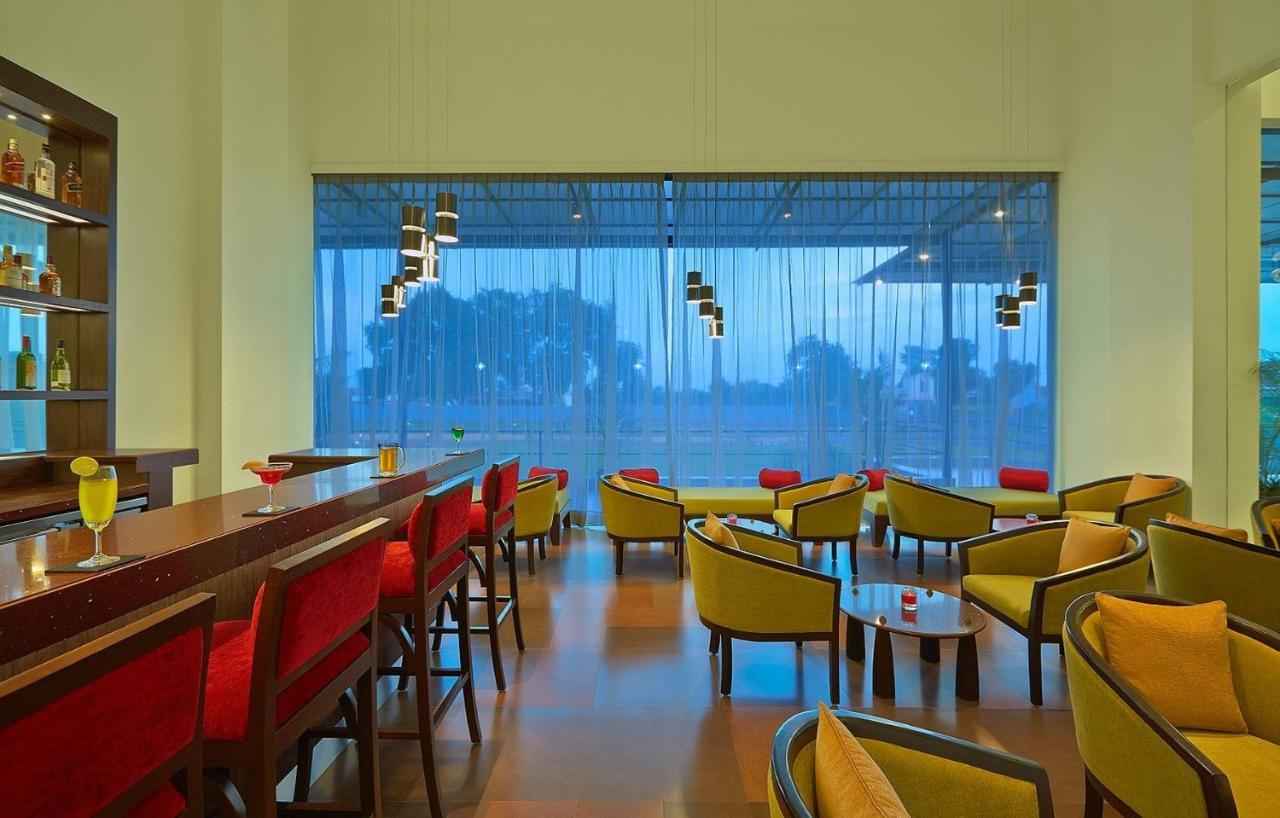 Ginger Gondia, Balaghat Road Extérieur photo
